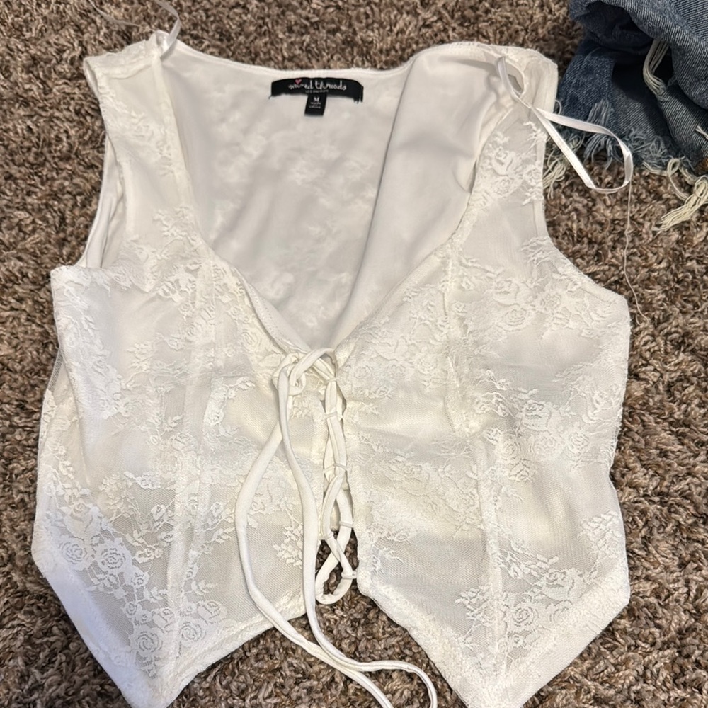 SHEIN Cream Tie Front Fitted Tank Top